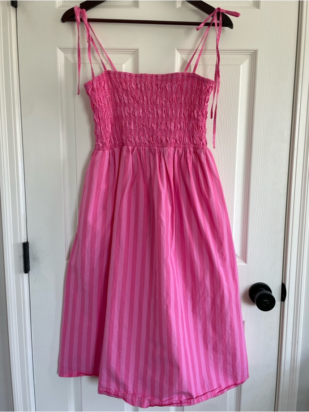Striped Smocked Vibrant Summer Dress Tie Strap Midi Sundress Size Medium Garden